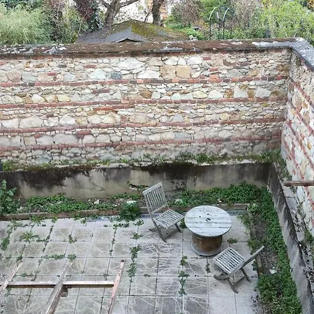 Ancienne Maison De Dans Le Quartier De France Guest house *