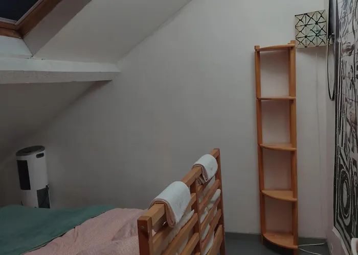 Ancienne Maison De Dans Le Quartier De France *